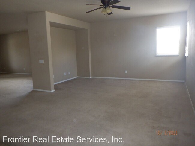 Building Photo - 4 br, 3 bath House - 1438 Wild Olive Road