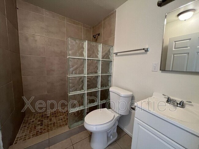 Foto del edificio - 66300 Hacienda Ave