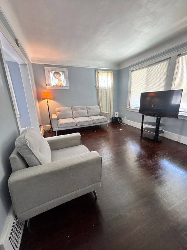 Foto del edificio - 3954 St Clair St