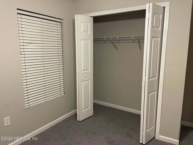 Building Photo - 7920 Merrill Rd