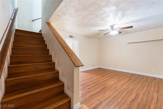 Foto del edificio - 7084 Burcot Ave