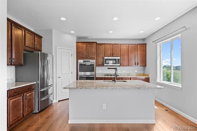 Building Photo - 984 McMurdo Cir