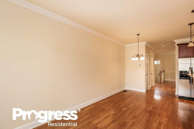 Building Photo - 10848 Ellicot Way