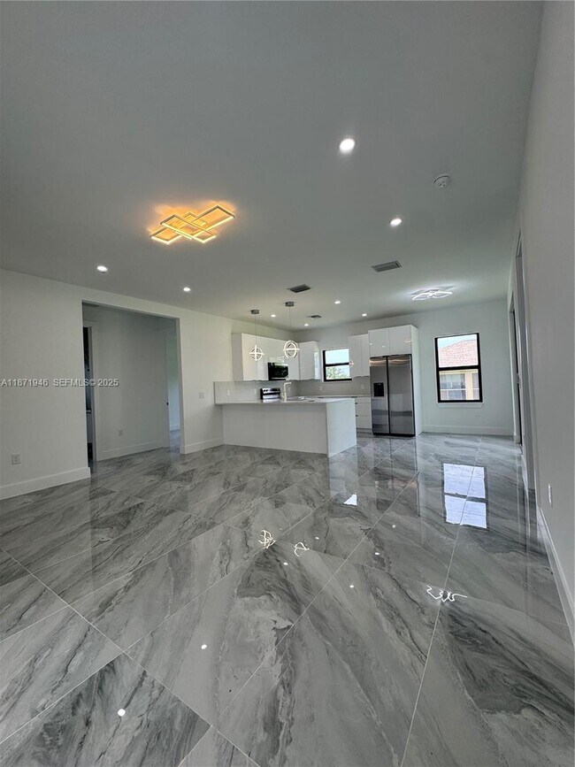 Foto del edificio - 1403 Unice Ave N