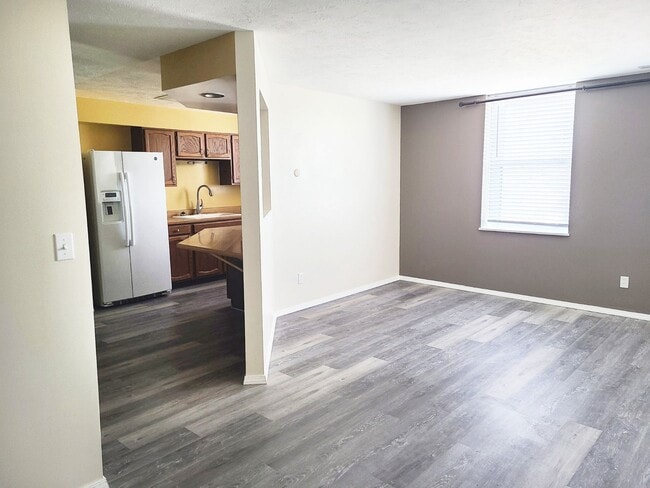 Building Photo - Welcome to Francis Villas — A Home as Uniq...