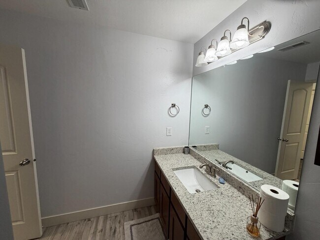 Foto del edificio - 6929 S Vlg Hvn Dr