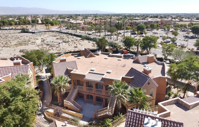 Building Photo - 45245 Seeley Dr