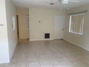 Building Photo - 10641 NW 45th St