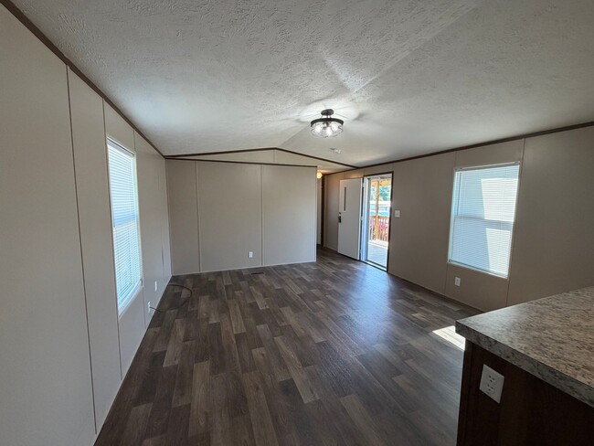 Building Photo - 20 Tylers Cookie Ln
