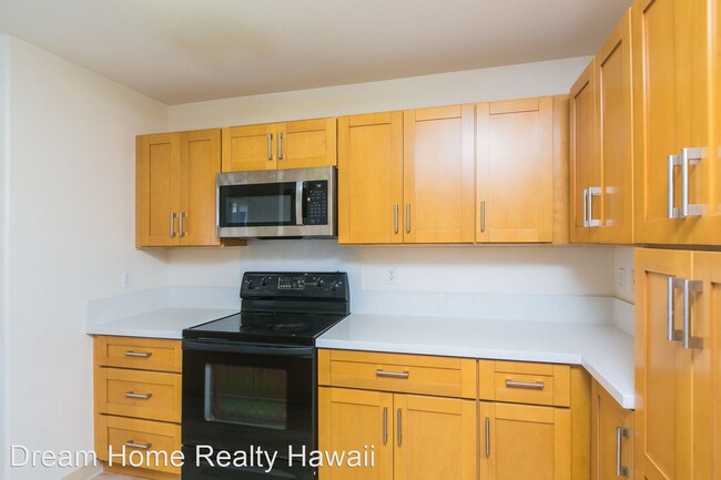 Building Photo - 2 br, 2 bath House - 95-1121 Koolani Dr #180