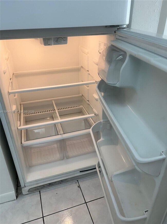 Foto del edificio - 16701 NE 14th Ave