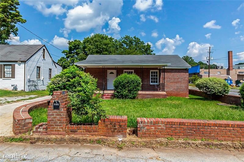 Foto principal - 4 br, 2 bath House - 470 Morgan Place