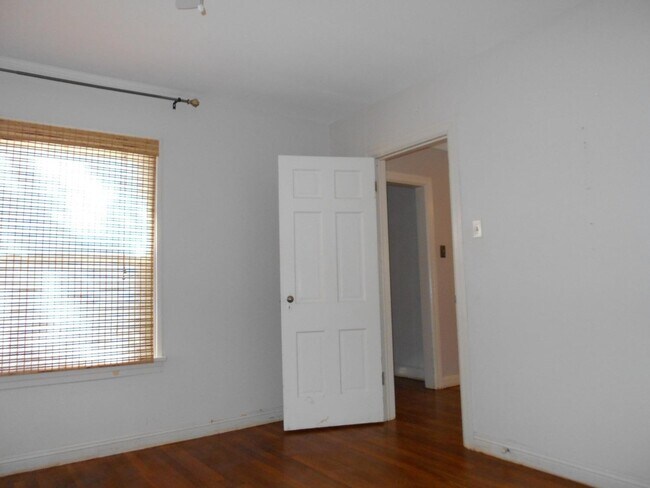 Foto del edificio - 2518 25th St