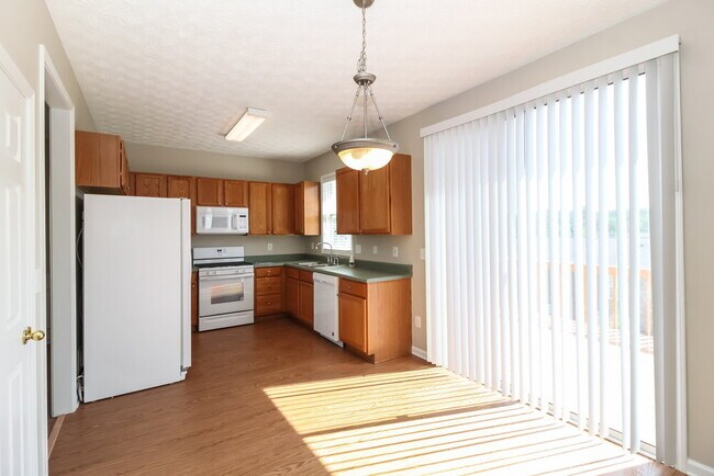 Foto del edificio - 317 Park Creek Ridge