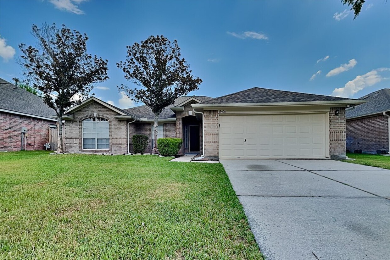 Foto principal - 19406 Arbor Pines Ln