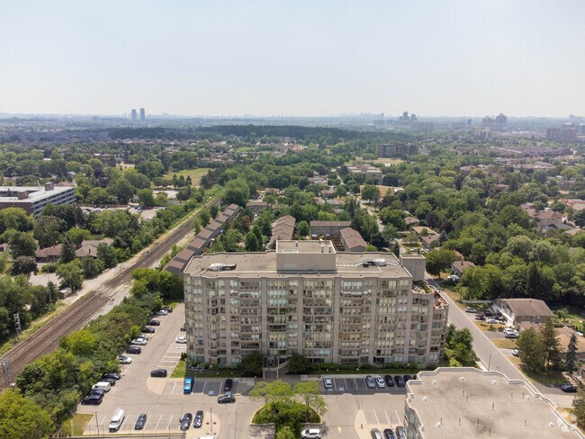 Aerial Photo - 175 Cedar Ave