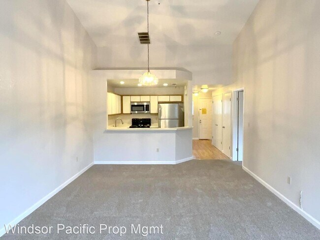 Building Photo - 1 br, 1.5 bath House - 1433 S. Villa Way