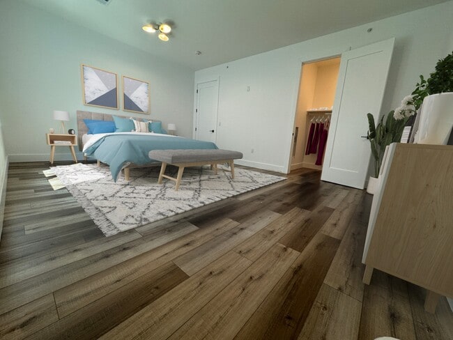 large bedroom walk in closet - 289-293 Halsey St