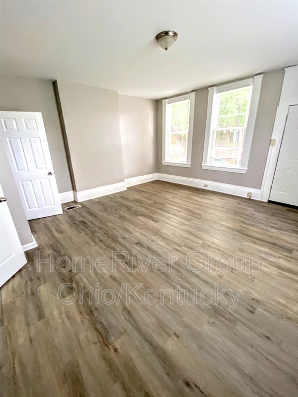 Building Photo - 211 Trevor St