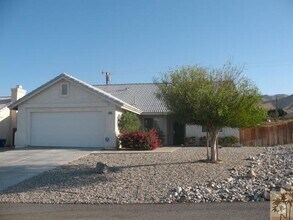 Building Photo - 67820 Alameda Dr