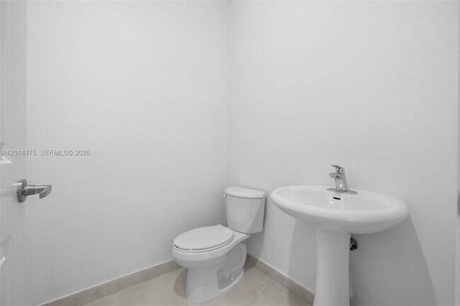 Foto del edificio - 1280 N Flagler Ave