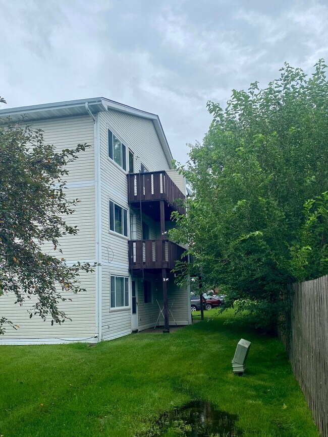 Foto del edificio - 2005 NW Hickory Ln
