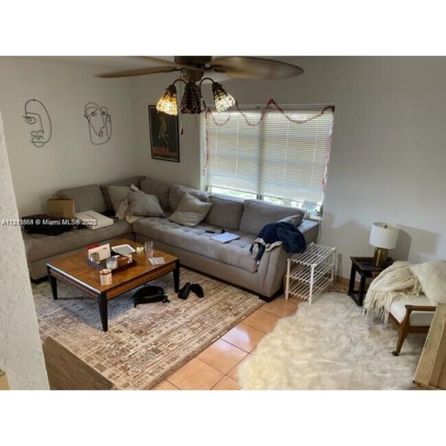 Foto del edificio - 2341 SW 34th Ave