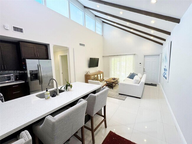 Foto del edificio - 7788 SW 99th St
