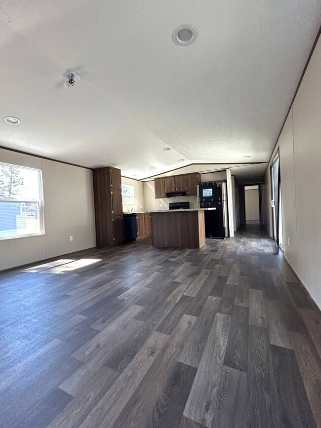 Building Photo - 87 Harvest Cir