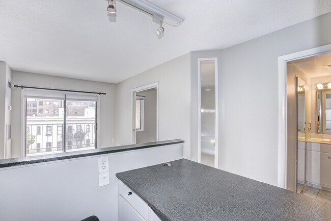 Foto del edificio - 1718 P St NW