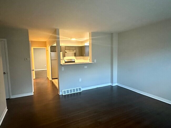 Foto del edificio - 1144 E Mount Airy Ave