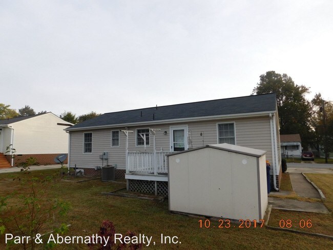 Building Photo - 1602 Stewart Ave