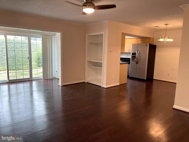 Building Photo - 12108 Green Ledge Ct
