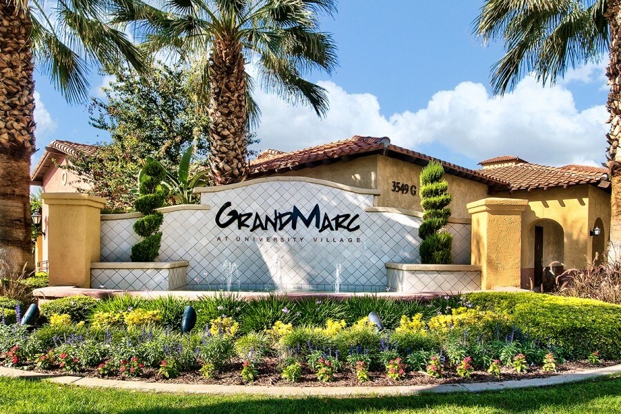 Granc Marc At University Vlg