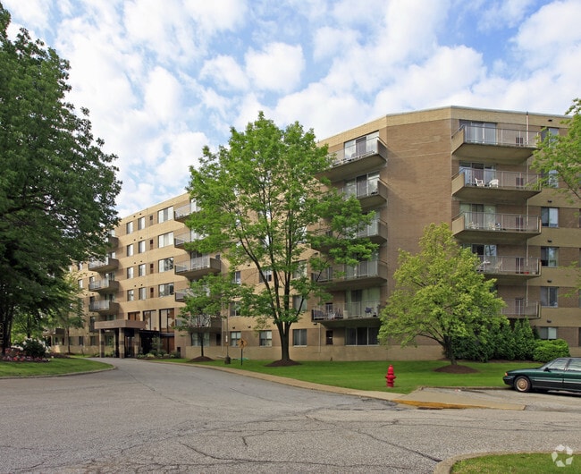 Building Photo - Sherri Park Apartments
