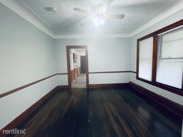 Building Photo - 2 br, 1 bath Duplex - 5204 Beaconsfield St...