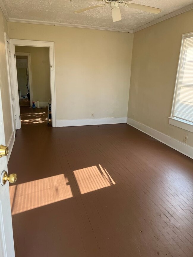 Photo - 943 Central-2 Apartment