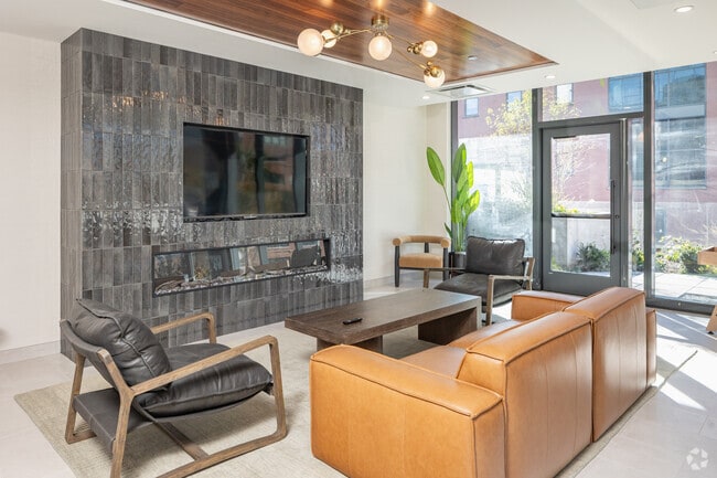 Salón del club - Neveseno