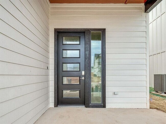 Foto del edificio - 2544 NW 130th St
