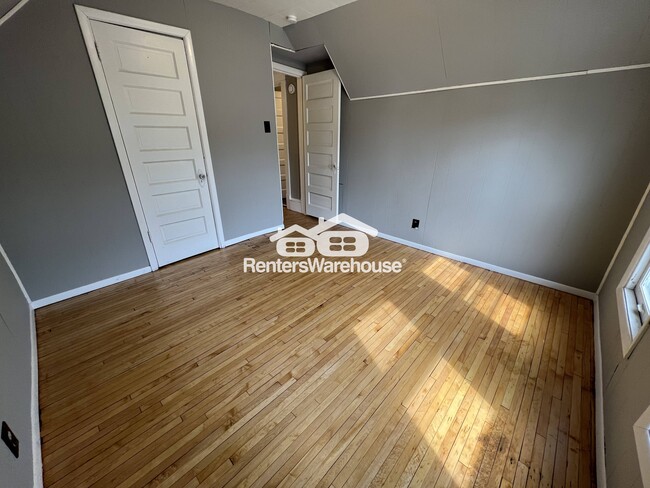 Foto del edificio - 1035 20th Ave SE