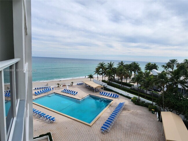 Foto del edificio - 3505 S Ocean Dr