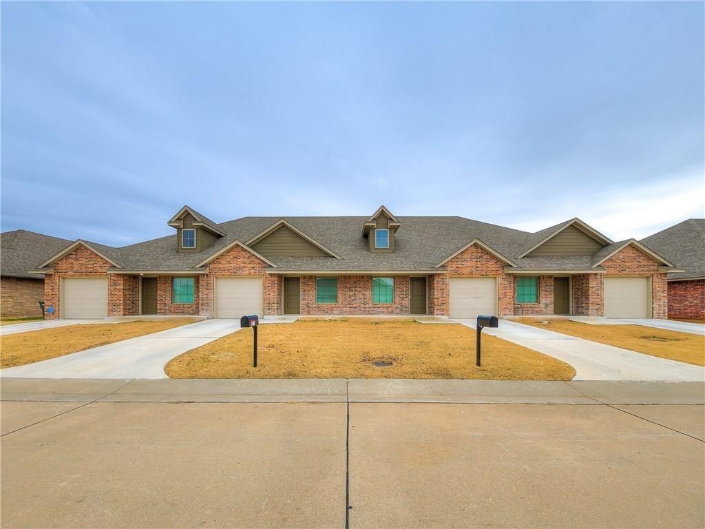4712 Loch Ln, Del City, OK 73115 Townhome Rentals in Del City OK