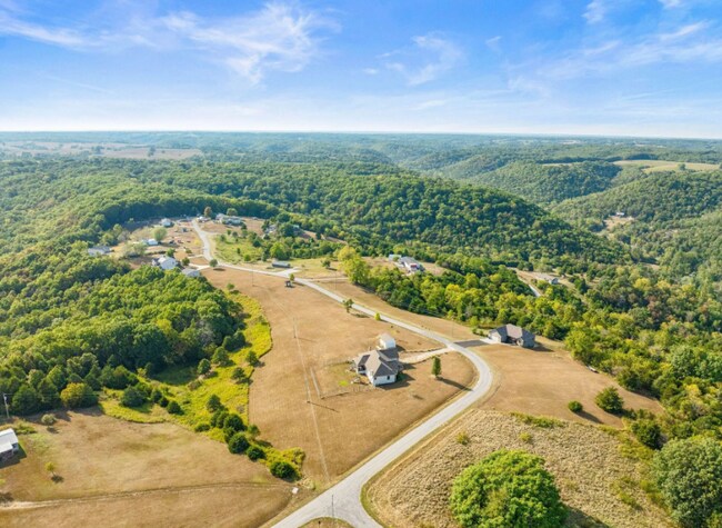 Foto del edificio - 710 Hilltop Vista Rd