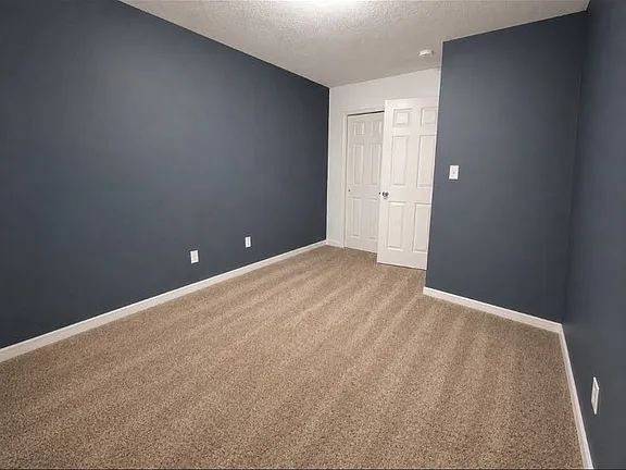 Foto del edificio - "Charming 3-Bed Oasis with 2 Baths in Los Lunas – 1216 Sq Ft of Cozy Living!"