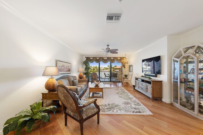 Building Photo - 10620 Gulf Shore Dr