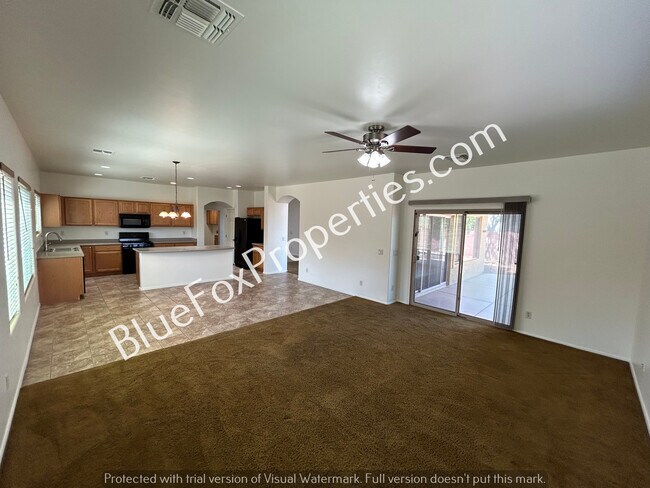 Foto del edificio - 2705 E Scenic Overlook Pl
