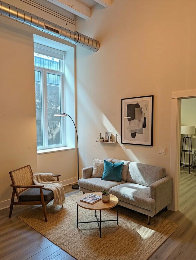 Foto del edificio - 1453 Maple Ave