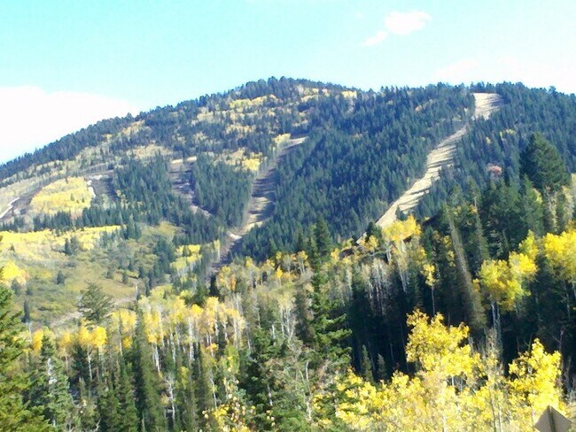 Foto del edificio - 2653 Canyons Resort Dr