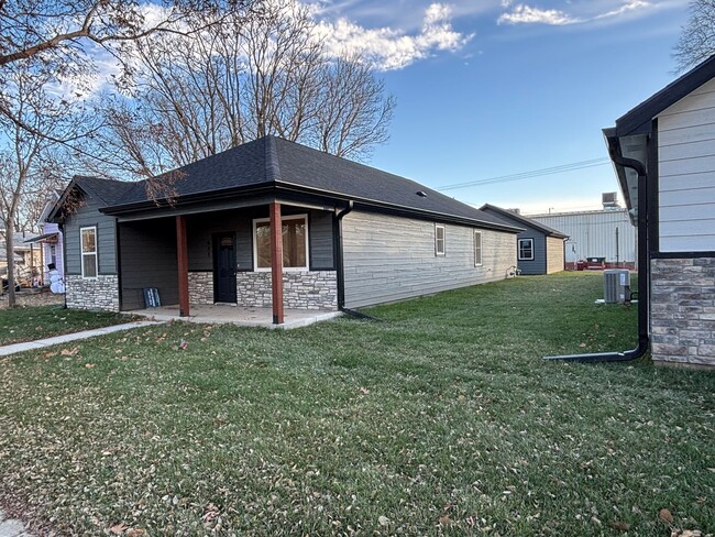 Foto del edificio - Stunning New Build in Central Manhattan! Available NOW!