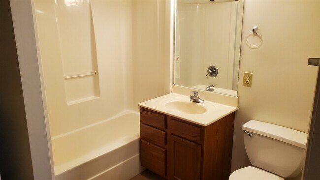 Foto del edificio - 3349 E Covenanter Dr